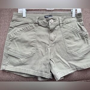 Signature Women's Khaki Cargo Shorts